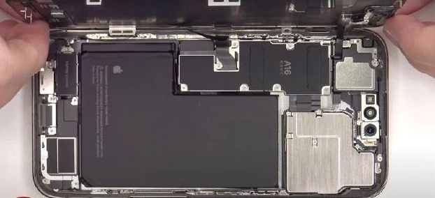 河北苹果14维修分享看iPhone 14 Pro Max拆解 